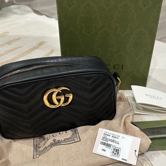 Gucci Marmont Crossbody Bag Chevron Leather Gold Chain Black Purse - Picture 4 of 5